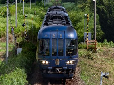 Studio UXM カバーイメージ 17